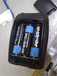 Лазерный уровень BOSCH UNIVERSAL LEVEL 2 890000626421
