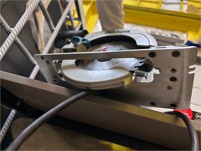 Циркулярка Makita HS6601 890000631731