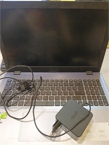 15.6" Ноутбук ASUS VivoBook X542U (i5-8250U) 890000630167
