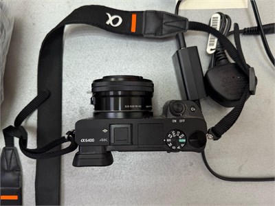 Беззеркальный фотоаппарат Sony Alpha 6400 (ILCE-6400L) Kit 16-50mm  + Объектив Sony FE 85mm f/1.8 890000631197