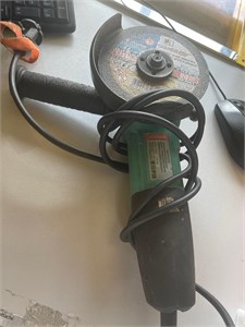 Углошлифовальная машина Sturm AG9012T 890000629632