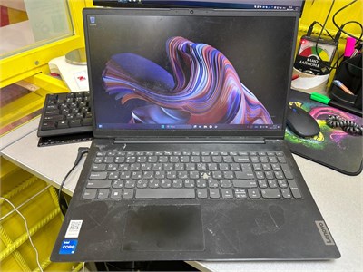 15.6" Ноутбук Lenovo V15 G2 ITL (i5 1135G7) 890000630392