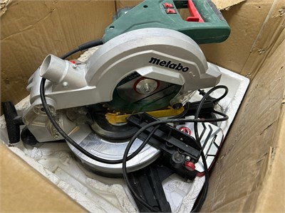 Торцовка METABO KS 216M 890000631243