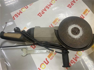Угловая шлифовальная машина ИНТЕРСКОЛ УШМ180/1800М 890000633194