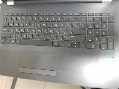 HP 15-bs087ur  i7-7500U R7 M340 890000622214