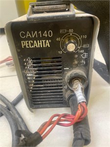 Сварочный аппарат инверторный Ресанта САИ 140 890000636755