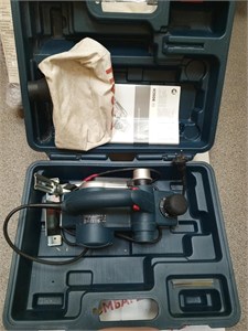 Электрический рубанок Bosch GHO 26-82 Professional 890000636914