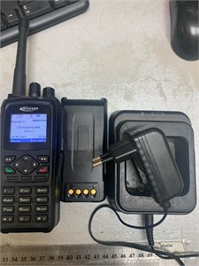 Рация KIRISUN DP990 UHF + зарядка 890000634930