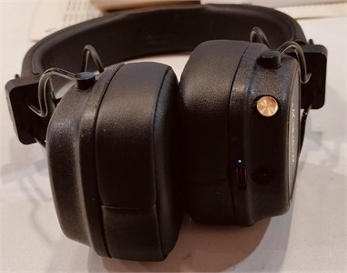 Беспроводные/проводные наушники Marshall Major IV 890000625682