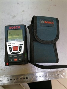 Лазерный дальномер BOSCH GLM 250 VF Professional 890000621300