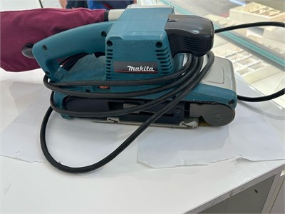 ЛЕНТОЧНАЯ ШЛИФМАШИНА MAKITA 9404 890000618787