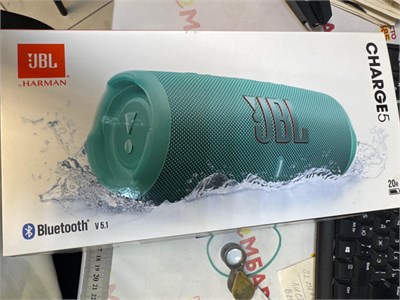 Портативная колонка JBL Charge 5 , 40 Вт 890000637753