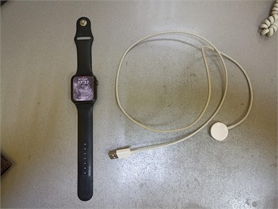 APPLE WATCH SE GPS ALUMINUM 44MM (1 ST GEN) 890000640476