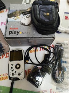 Водонепроницаемая/ противоударная видеокамера Kodak PlaySport Zx3 Video 890000640160