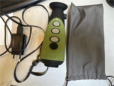 Тепловизионный монокуляр iRay xEye E3W 890000639331