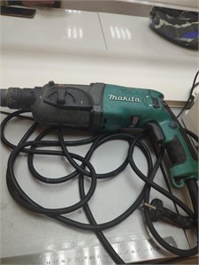 ПЕРФОРАТОР Makita HR2470 890000642204