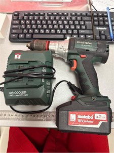 Аккумуляторная ударная дрель-шуруповерт Metabo SB 18 LTX-3 BL I 890000643099
