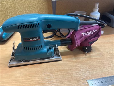 вибрационная шлифмашина Makita BO3700 890000645617