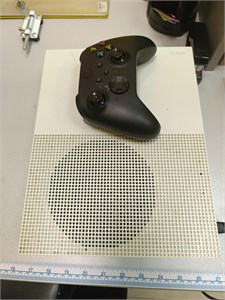 Игровая приставка Microsoft XBOX One S (1681) 890000646138