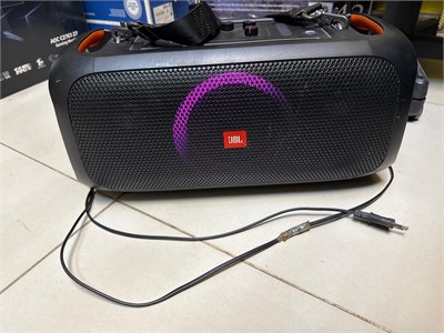 Портативная колонка JBL Partybox On-The-Go , 100 Вт 890000645265