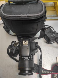 Фотоаппарат Canon EOS 600D 890000650119