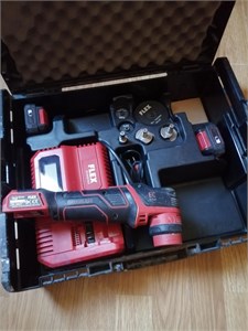 Полировальная машинка Flex PXE 80 10.8-EC/2.5 Set 890000649627