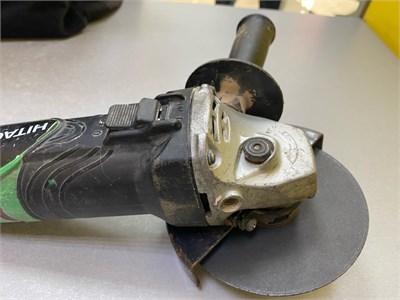 УШМ HITACHI 890000649394 УШМ HITACHI 890000649394