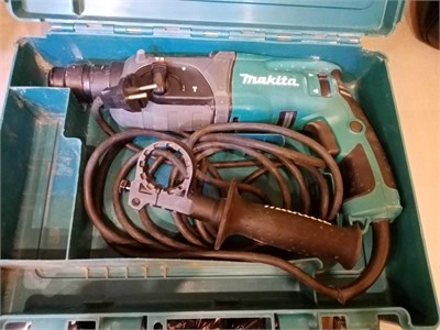 Перфоратор MAKITA HR2470 890000648675