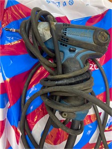 Ударный шуруповерт Makita TD0101 890000644347