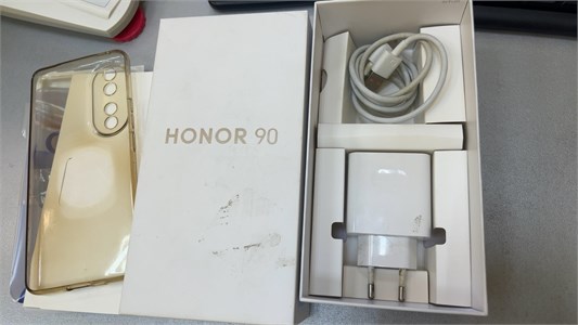 HONOR 90 8/256 ГБ 890000652741