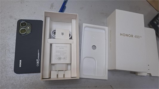 Honor 400 8/256 890000652303