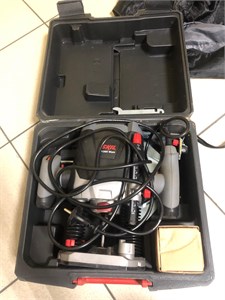 Фрезер Skill 1300 Watt 890000654542