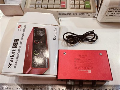 Внешняя звуковая карта FOCUSRITE Scarlett Solo 3rd Gen 890000654459