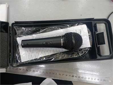 Микрофон SUZUKI UNI-Directional Dynamic SMD-138 890000653768