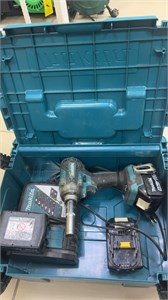 Аккумуляторный ударный гайковерт Makita DTW300 890000582451
