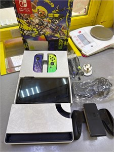 Игровая консоль Nintendo Switch OLED 890000656374