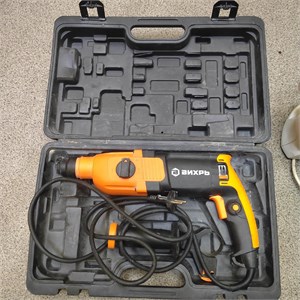 ПЕРФОРАТОР ВИХРЬ П-800К 890000654413