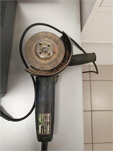 Угловая шлифовальная машина Stomer SAG-1000 890000658685