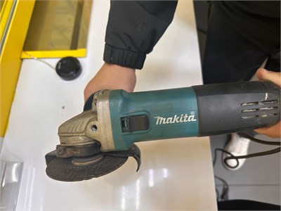 УШМ MAKITA 9558HN 890000657224