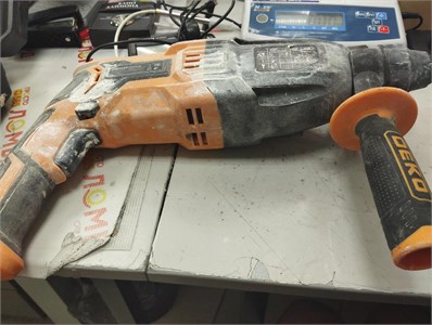 ПЕРФОРАТОР DEKO DKH950W 890000657841