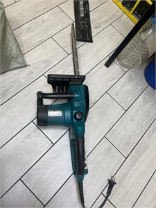 Цепная пила MAKITA UC4020A 890000658558