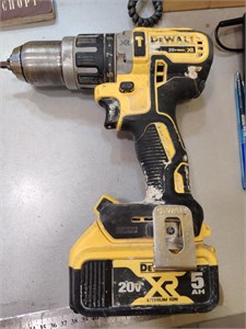 Бесщеточная ударная дрель-шуруповерт DEWALT DCD796 890000660898