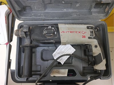 Перфоратор Интерскол П-30/900ЭР 890000659197