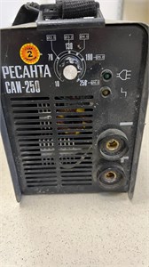 Сварочник  РЕСАНТА САИ-250 890000663801