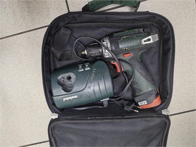 Аккумуляторная дрель-шуруповерт Metabo PowerMaxx BS 890000666115